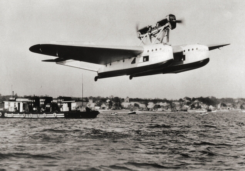 Illustration for article titled The Ten Weirdest Looking Airplanes To Ever Take Flight